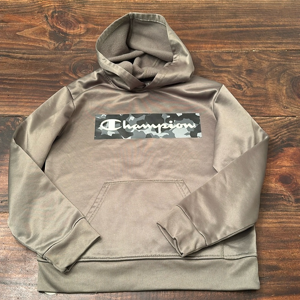 Like-New Champion Hoodie